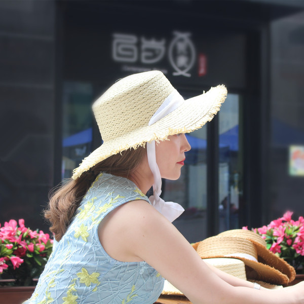 Palarie de plaja dama cu cravata in doua culori