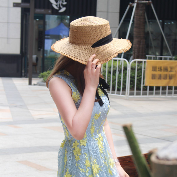 Palarie de plaja dama cu cravata in doua culori