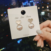 Model nou de cercei de dama cu pietre de culoare aurie