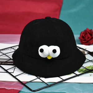 Pălărie modernă pentru copii cu element 3D în mai multe culori