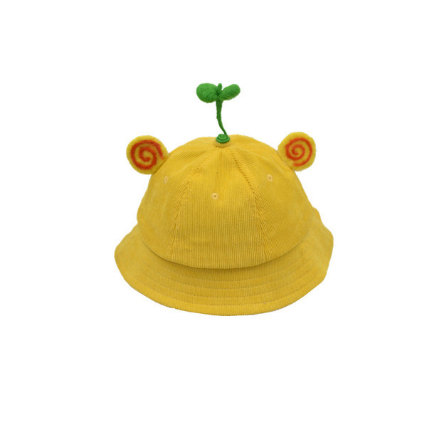 Palarie moderna pentru copii cu diverse elemente 3D in galben