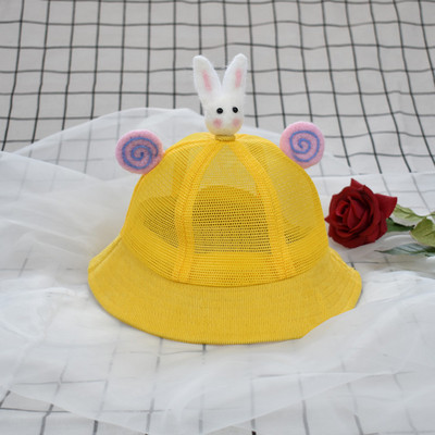 Gyerek nyári sapka különböző -3D elemekkel, sárga színben