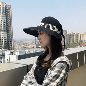 Palarie moderna de dama cu model leopard