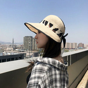 Palarie moderna de dama cu model leopard