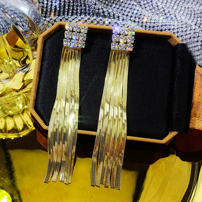 Cercei lungi de dama cu pietre - din aur si argint