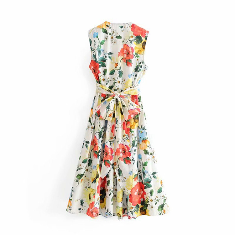 Rochie casual cu decolteu in V si legatura in talie cu model floral