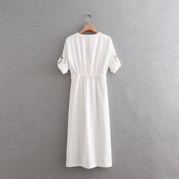 Дамска бяла рокля с V - образно деколте и копчета и къс ръкав