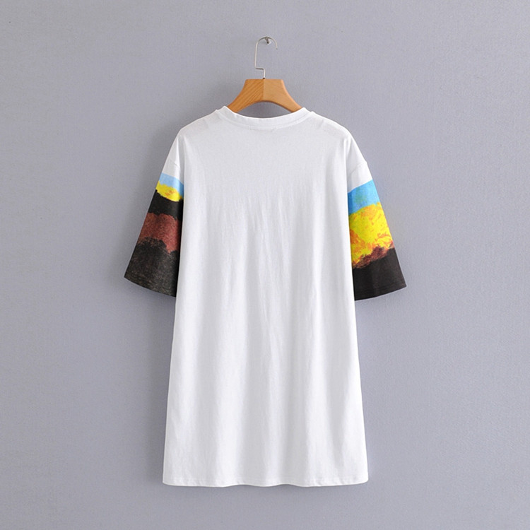 Rochie casual model drept cu maneci 3/4 cu aplicatie