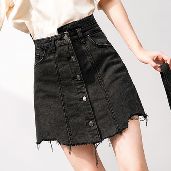 Fusta de dama eleganta cu talie inalta cu nasturi in negru