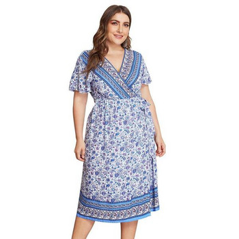 Ежедневни стилни рокли с V-образно деколте и къс ръкав