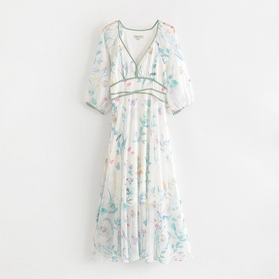 Rochie de dama din tul cu maneci lungi si decolteu in V si model floral