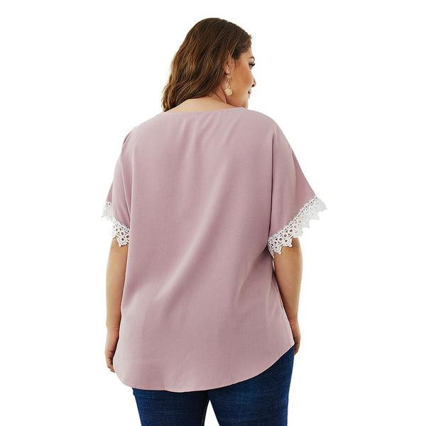 Cămașă modernă de damă cu dantelă și nasturi