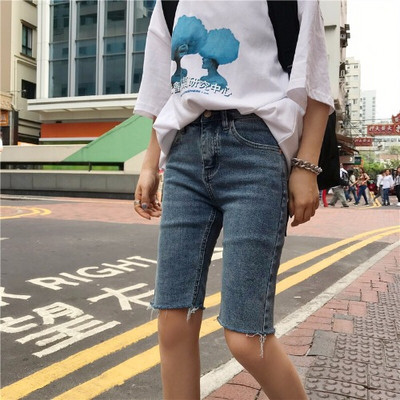 Ежедневни къси дамски панталони в син и черен цвят