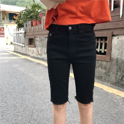 Ежедневни къси дамски панталони в син и черен цвят