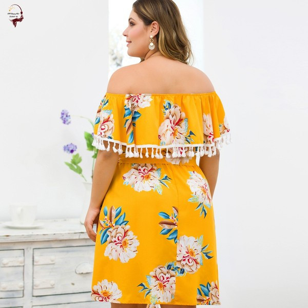 Дамска рокля с флорален десен в жълт цвят