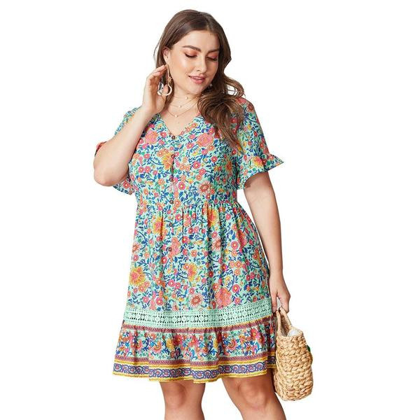 Модерна дамска рокля с копчета и къс ръкав в три цвята