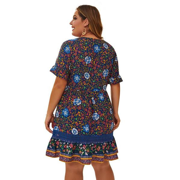 Модерна дамска рокля с копчета и къс ръкав в три цвята