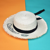 Palarie de dama model nou cu broderie in doua culori