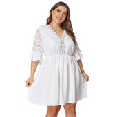 Rochie moderna de dama cu dantela alba
