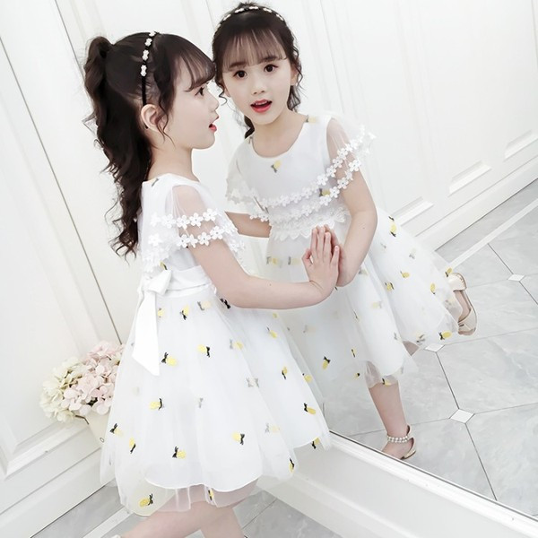 Rochie eleganta pentru copii in alb si roz model croiat