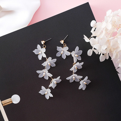 Model nou de cercei dama - in trei culori