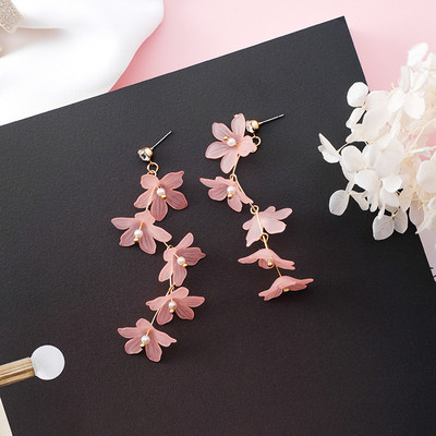 Model nou de cercei dama - in trei culori