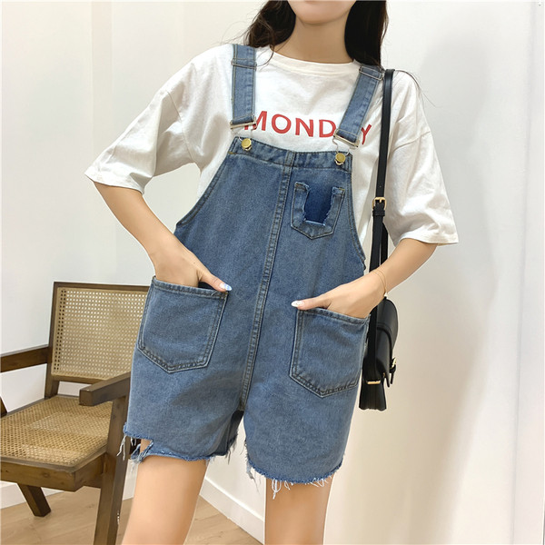 Salopetă de damă modernă din denim cu buzunare în albastru