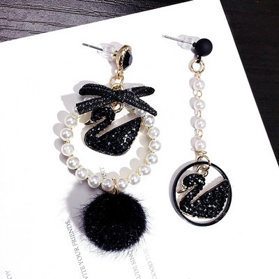 Модерни дамски обеци в черен цвят с перли
