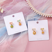 Modern női fülbevaló két színben, szív alakú