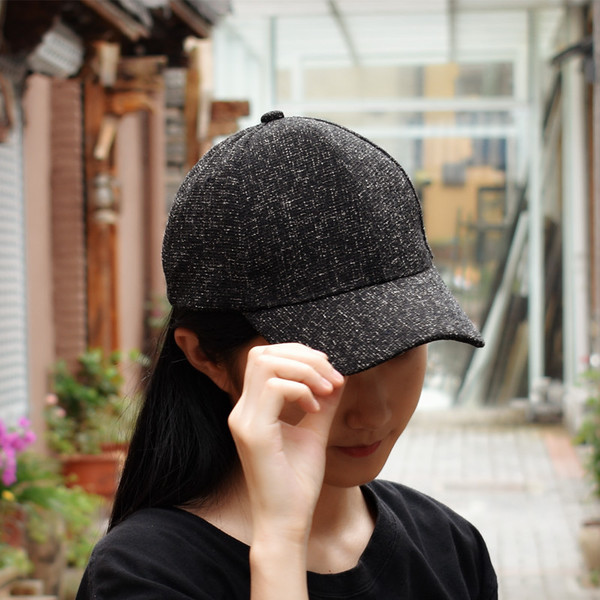 Palarie de dama cu vizor in mai multe culori