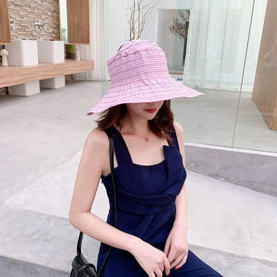 Pălărie de vară de damă cu dungi în mai multe culori