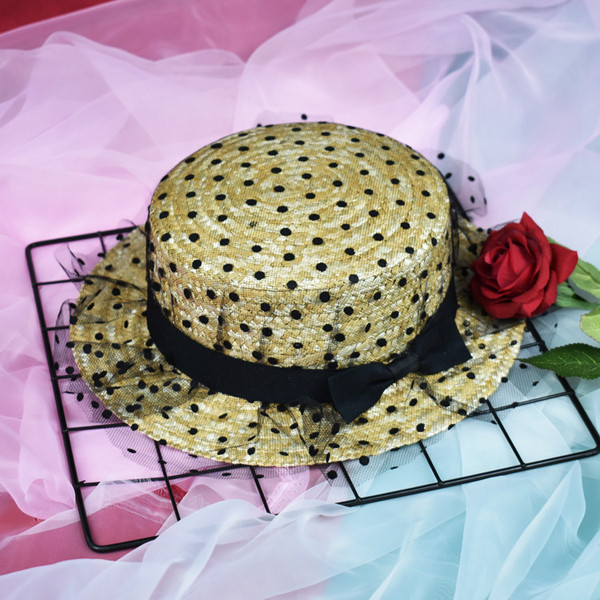 Palarie de dama cu element din tul