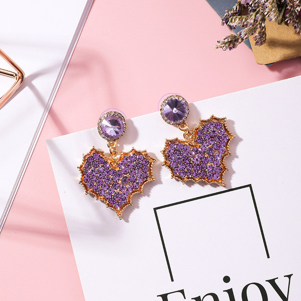 Cercei eleganti de dama cu pietre colorate