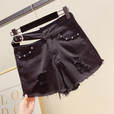 Pantaloni scurți din denim de damă în alb și negru