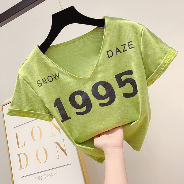 Tricou de damă cu inscripție și decolteu în V în trei culori