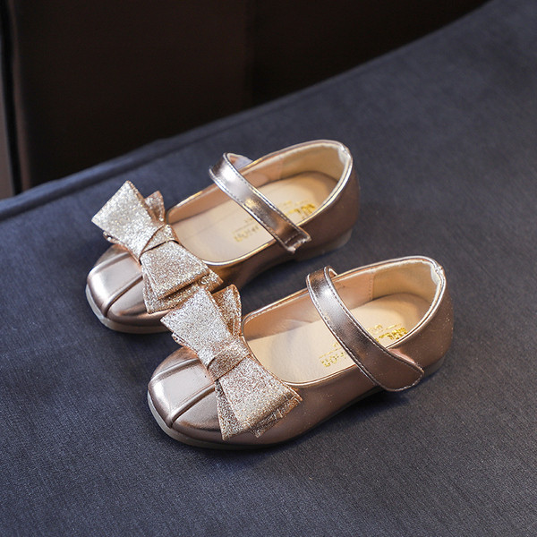 Pantofi eleganti pentru copii in trei culori cu panglica