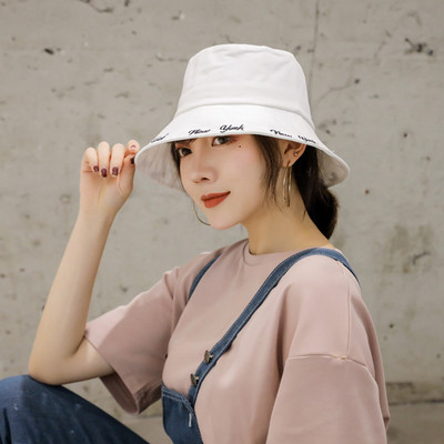 Palarie casual dama cu broderie in mai multe culori