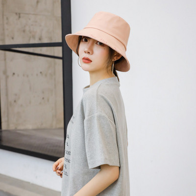 Palarie casual dama cu broderie in mai multe culori