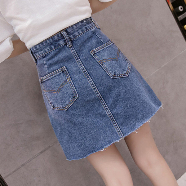 Fusta de dama din denim cu talie inalta si nasturi in doua culori