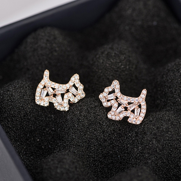 Cercei mici de dama cu pietre-doua culori