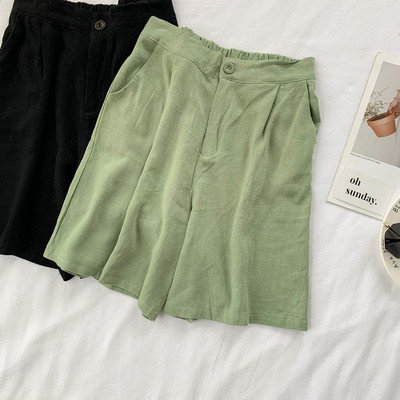 Pantaloni scurți de damă în patru culori