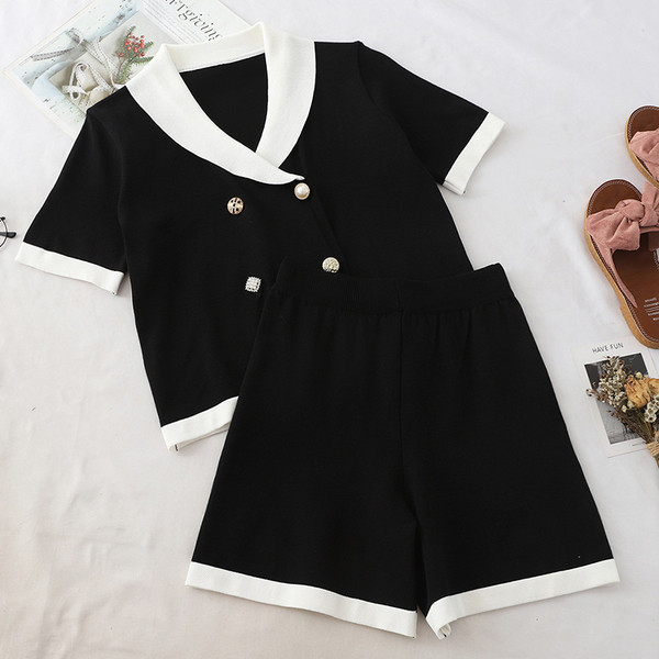 Дамски стилен комплект от две части в черен цвят