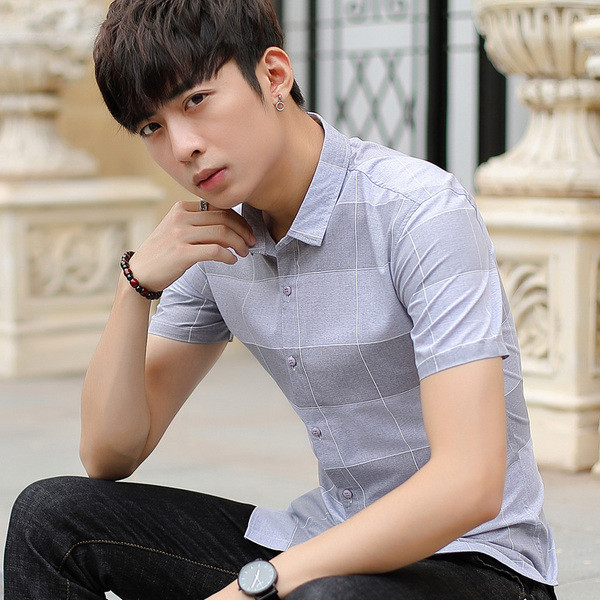 Cămașă de bărbați actuală cu mâneci scurte - în gri și verde