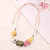 Colier de dama actual in patru culori