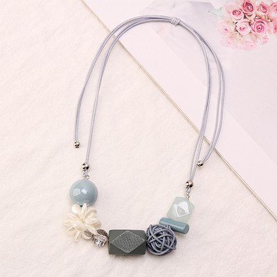 Colier de dama actual in patru culori