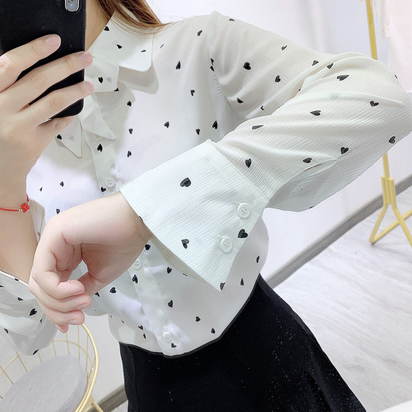 Cămașă elegantă de damă, cu mâneci lungi, alb și inimă aplicată