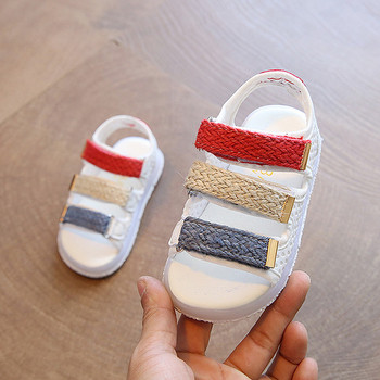 Актуални детски сандали в три цвята за момчета и момичета