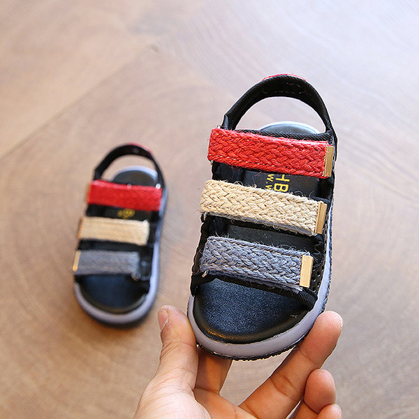 Sandale actuale pentru copii in trei culori pentru baieti si fete