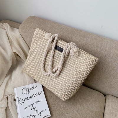 Geanta de dama moderna in doua culori