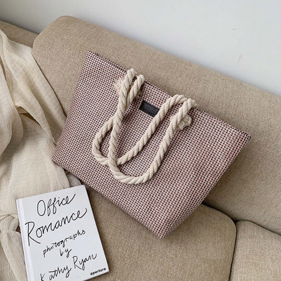 Geanta de dama moderna in doua culori